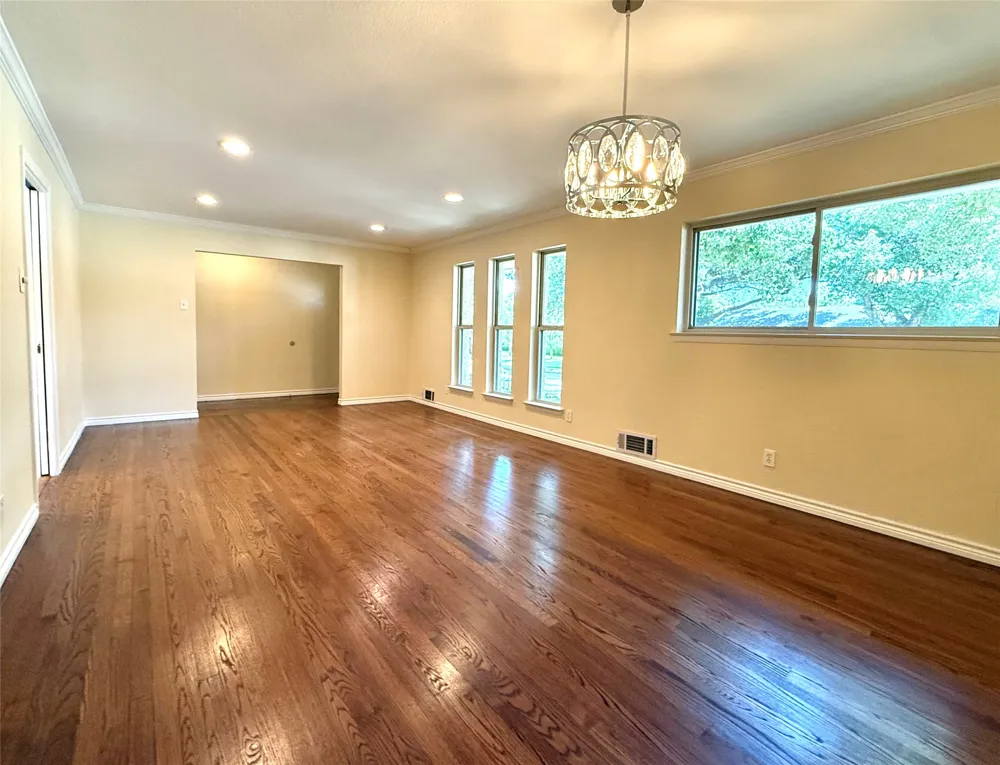 1116 Elizabeth Lane Richardson, TX 75080