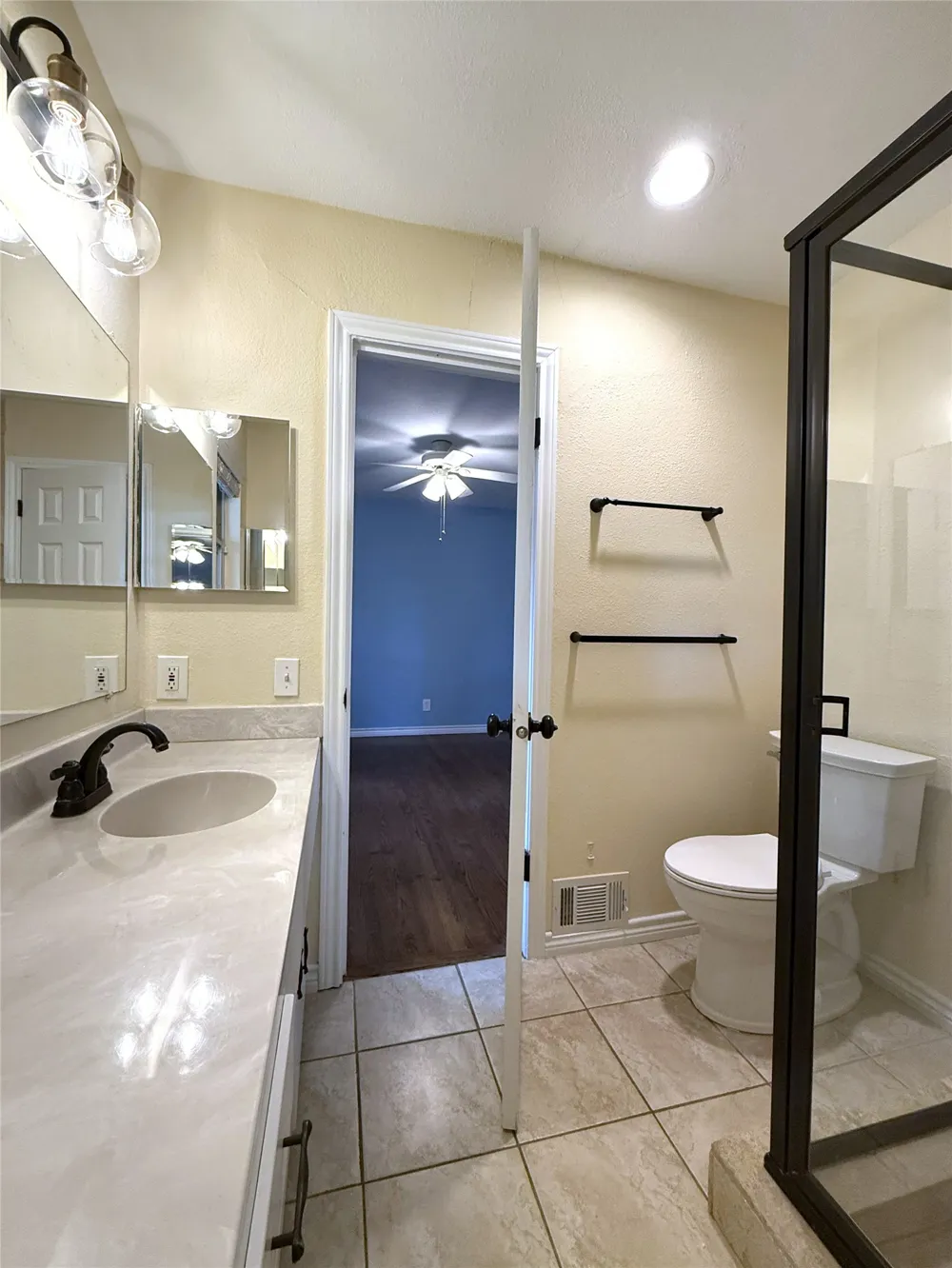 1116 Elizabeth Lane Richardson, TX 75080
