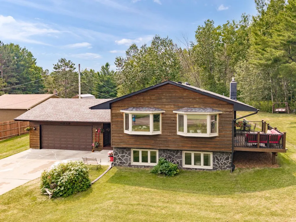 4019 Chambersburg Avenue Duluth, MN 55811