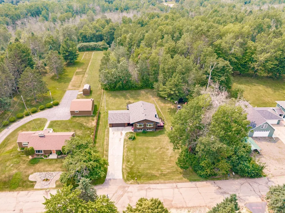 4019 Chambersburg Avenue Duluth, MN 55811