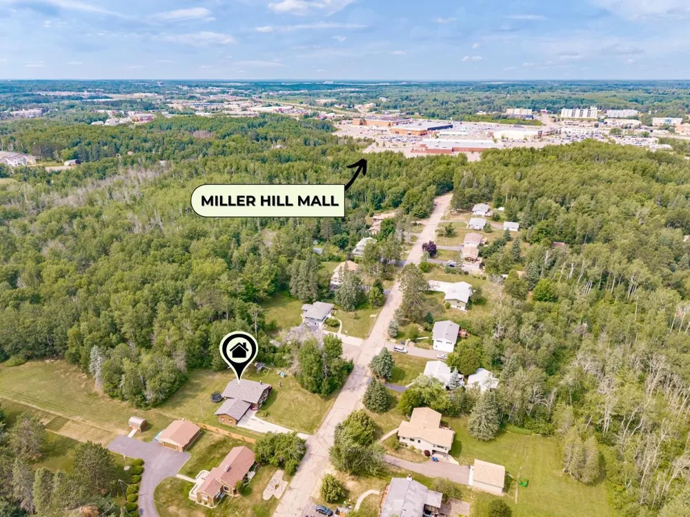 4019 Chambersburg Avenue Duluth, MN 55811
