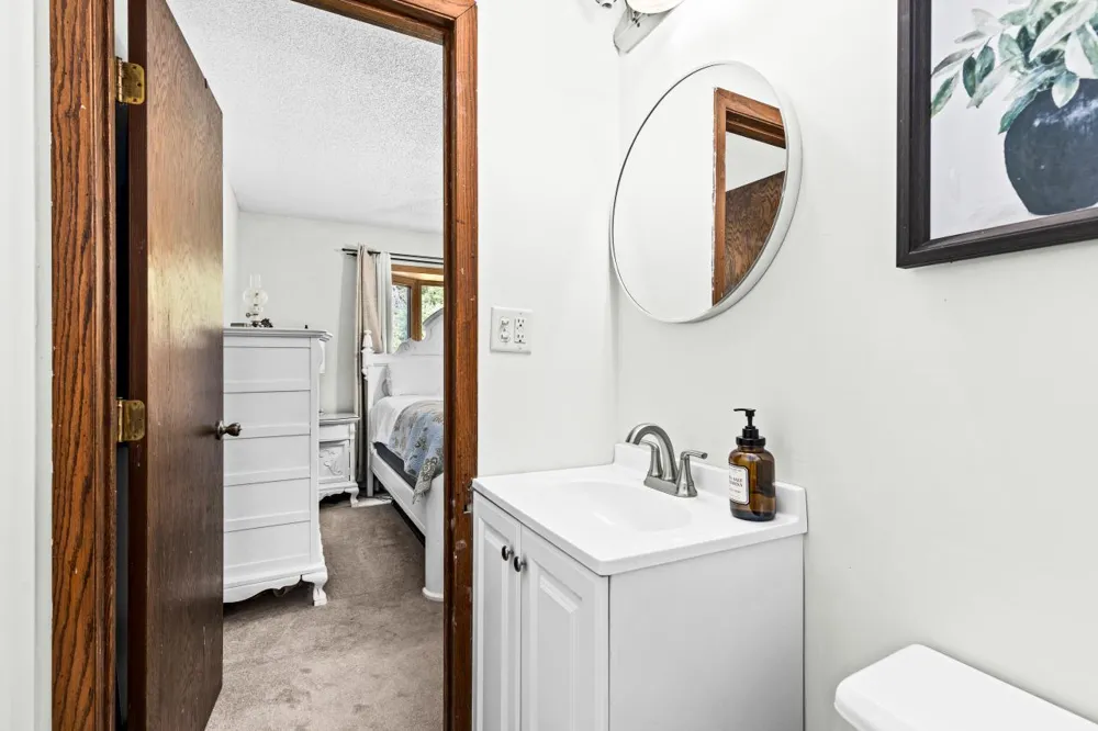 4019 Chambersburg Avenue Duluth, MN 55811