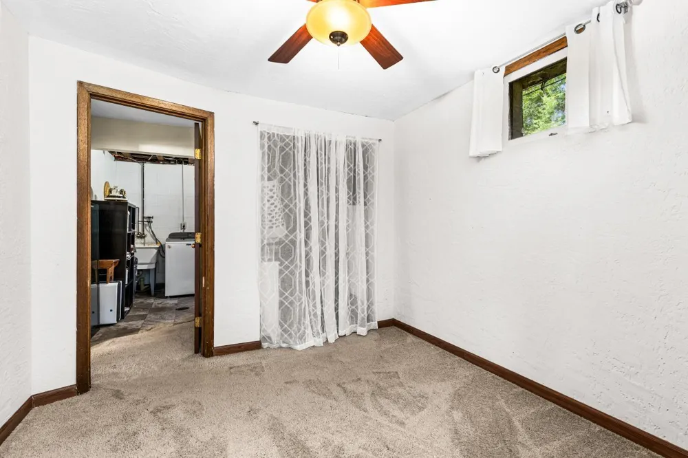 4019 Chambersburg Avenue Duluth, MN 55811