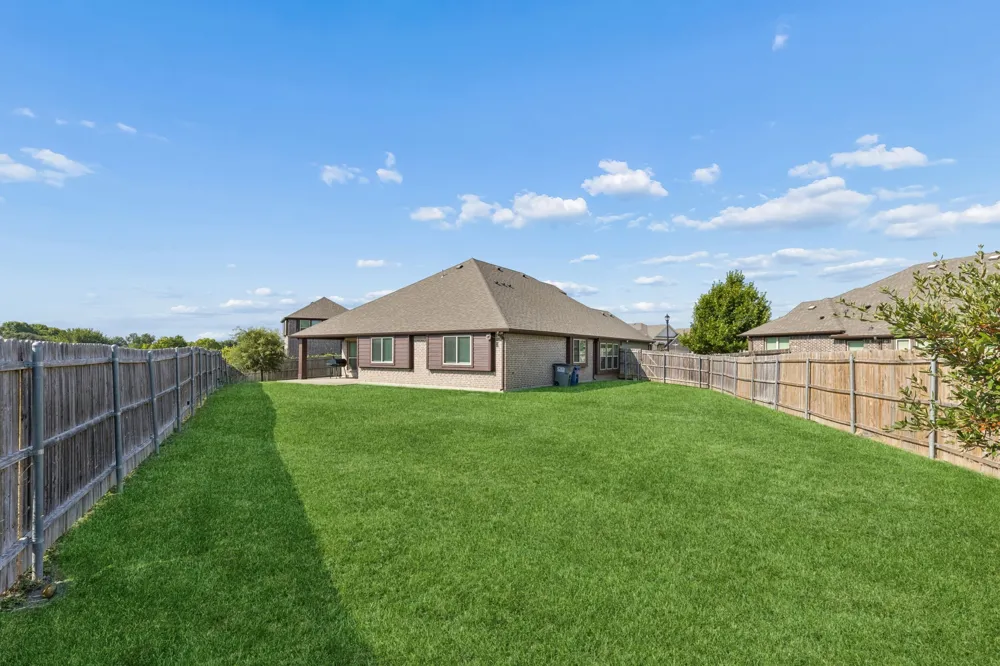 500 Cottage Place Lavon, TX 75166