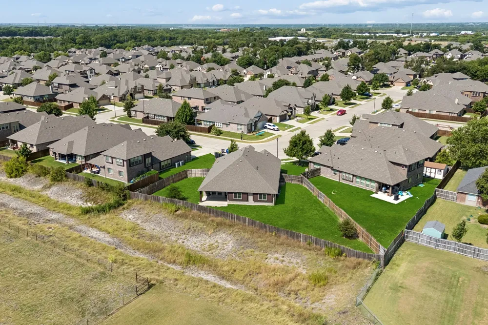 500 Cottage Place Lavon, TX 75166