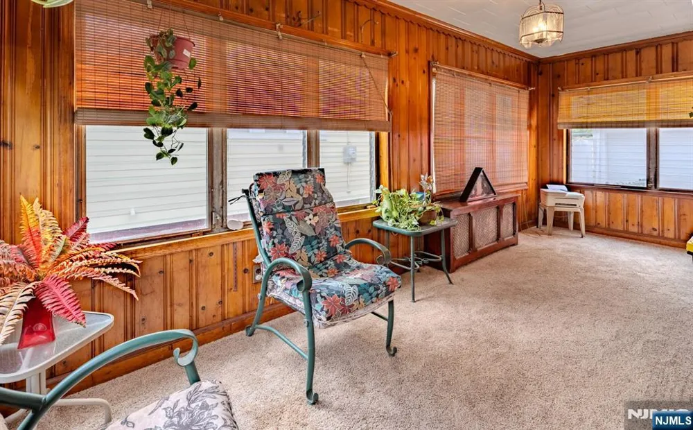 45 Morse East Orange, NJ 07017