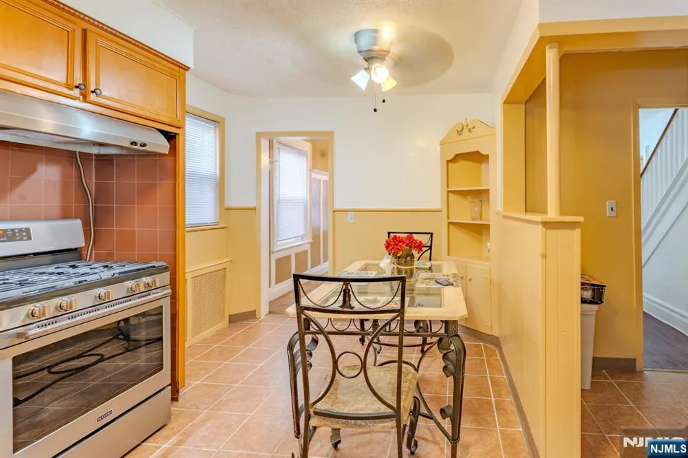 45 Morse East Orange, NJ 07017
