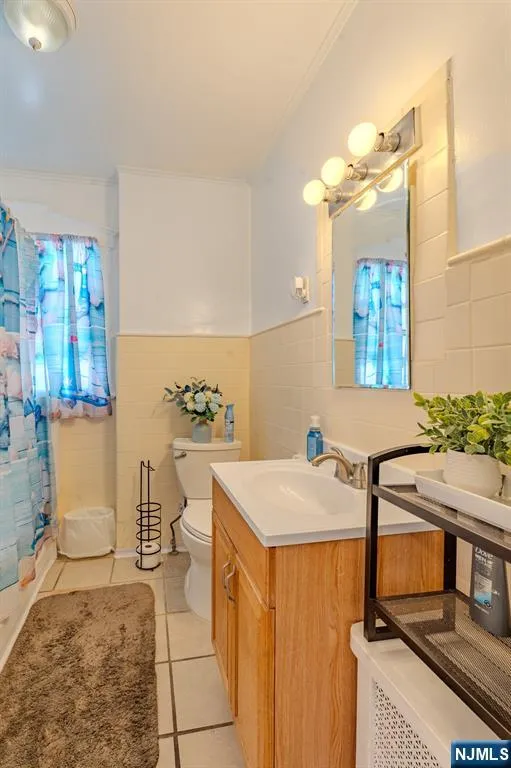 45 Morse East Orange, NJ 07017