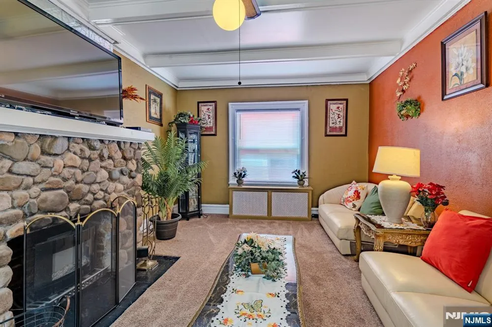 45 Morse East Orange, NJ 07017