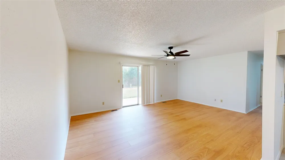 503 W C STREET Jenks, OK 74037