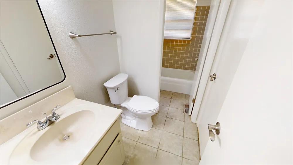 503 W C STREET Jenks, OK 74037