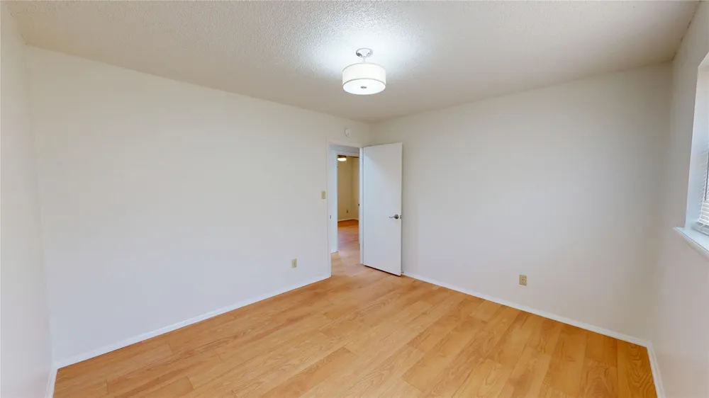 503 W C STREET Jenks, OK 74037
