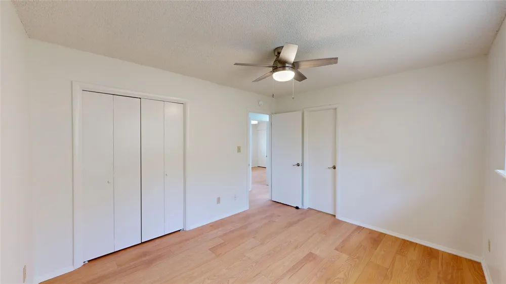 503 W C STREET Jenks, OK 74037