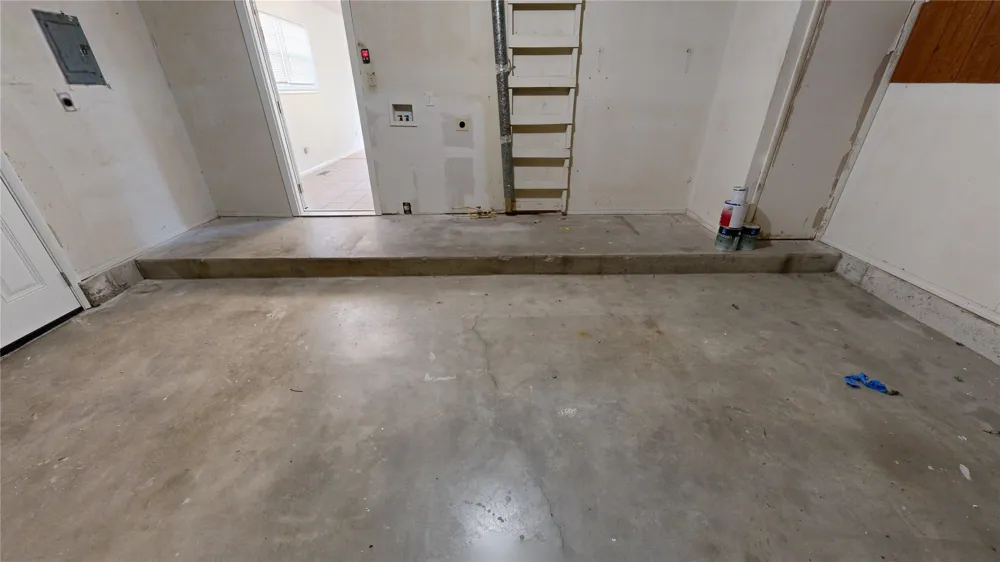 503 W C STREET Jenks, OK 74037