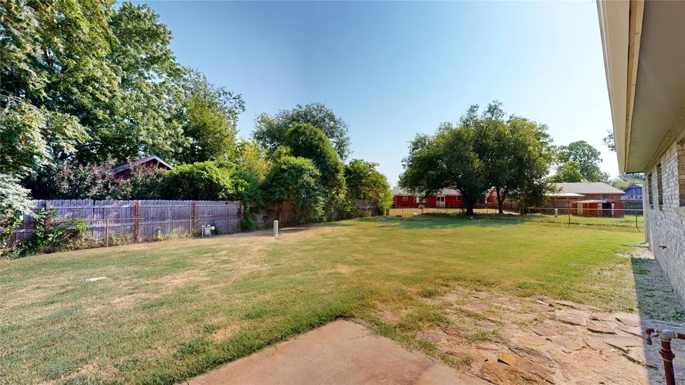 503 W C STREET Jenks, OK 74037