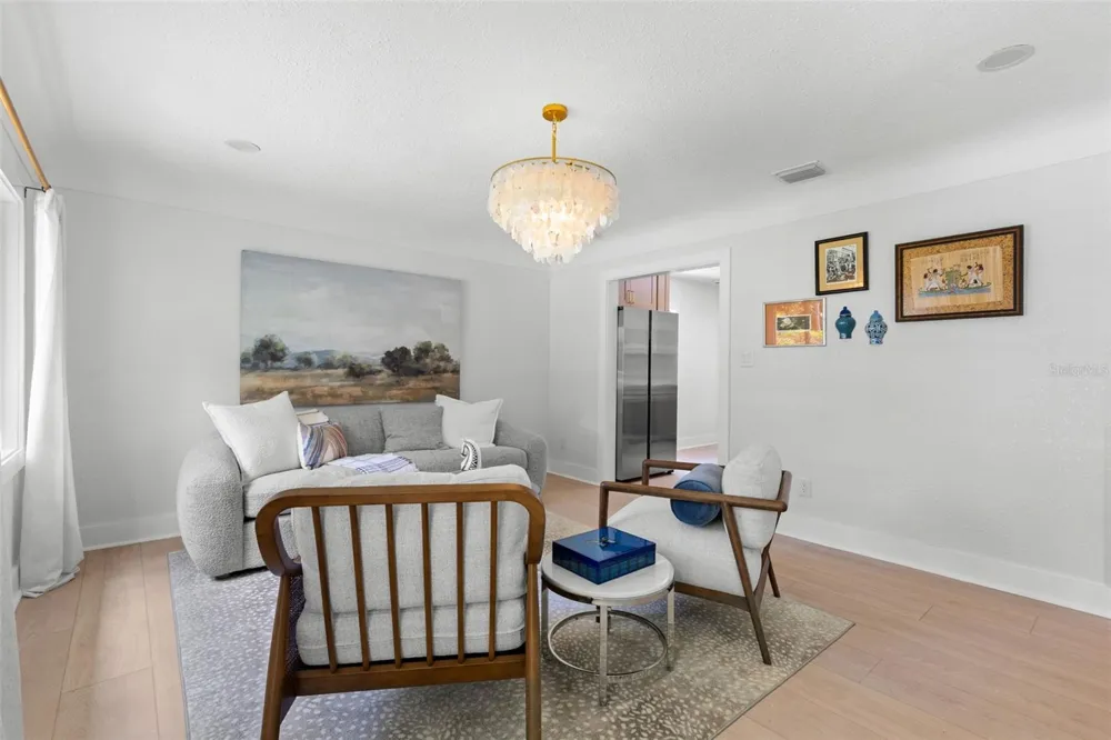 1211 16TH AVENUE St Petersburg, FL 33704
