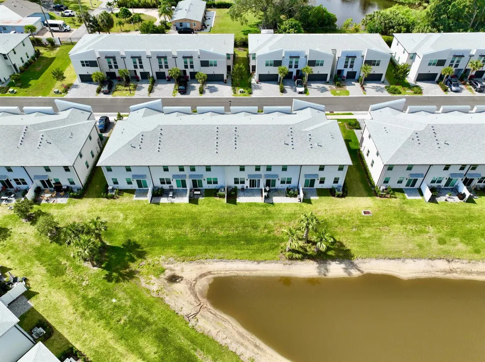 1733 Lindley Street West Palm Beach, FL 33407