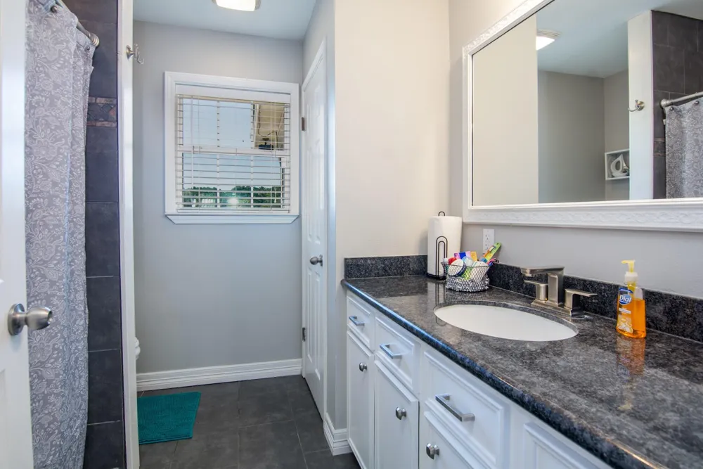 150 Edgewater Way Point Blank, TX 77364
