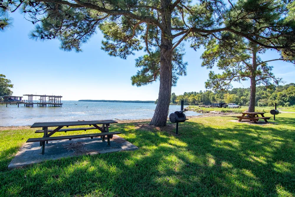 150 Edgewater Way Point Blank, TX 77364