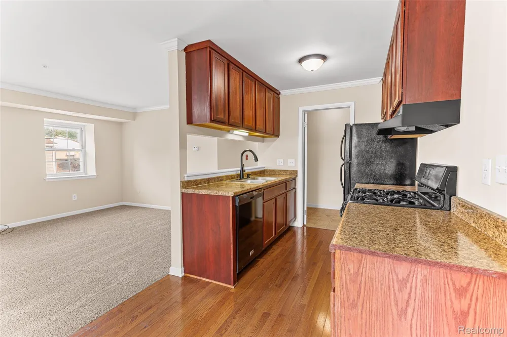2260 Hix Road Westland City, MI 48185