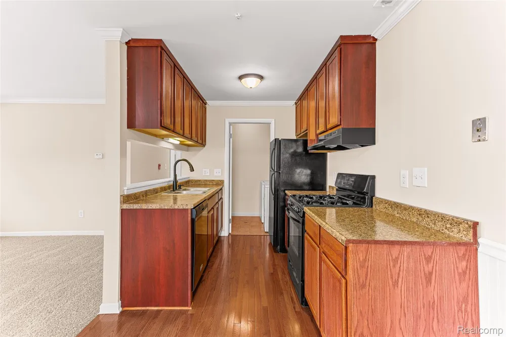 2260 Hix Road Westland City, MI 48185