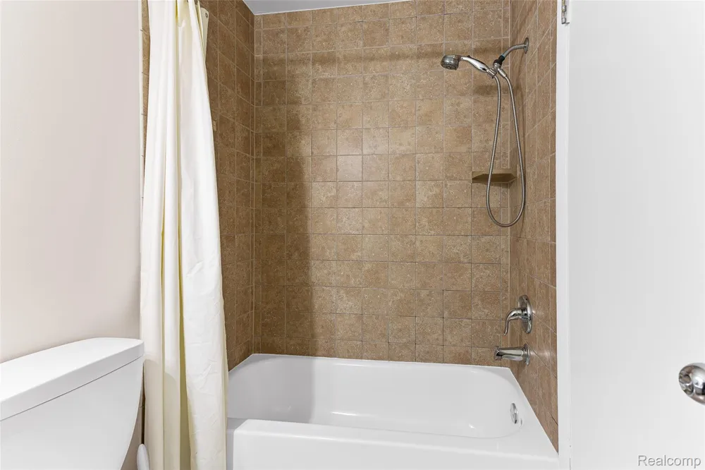 2260 Hix Road Westland City, MI 48185