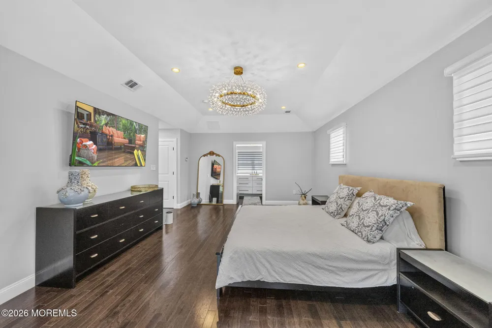 586 Englishtown Road Monroe, NJ 08831