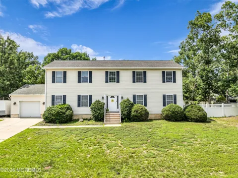 916 Buccaneer Lane