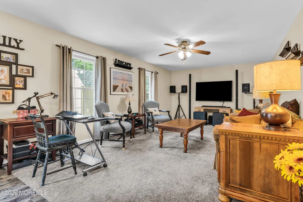 916 Buccaneer Lane Manahawkin, NJ 08050