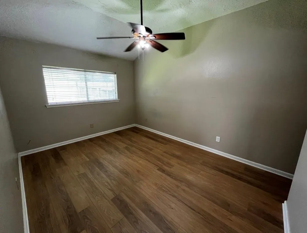 11011 Crenchrus Court Houston, TX 77086