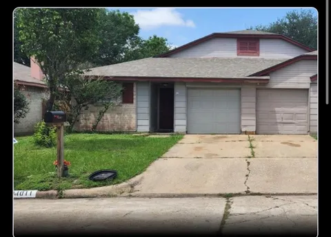 11013 Crenchrus Court