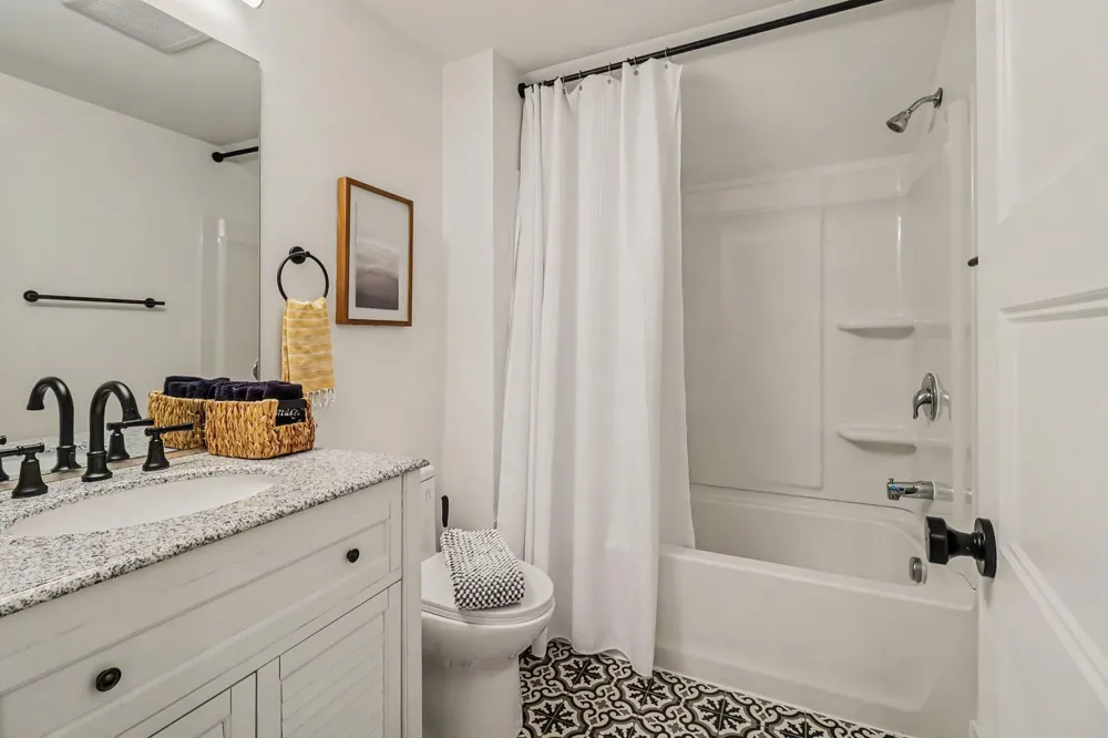 316 William Street Ludington, MI 49431