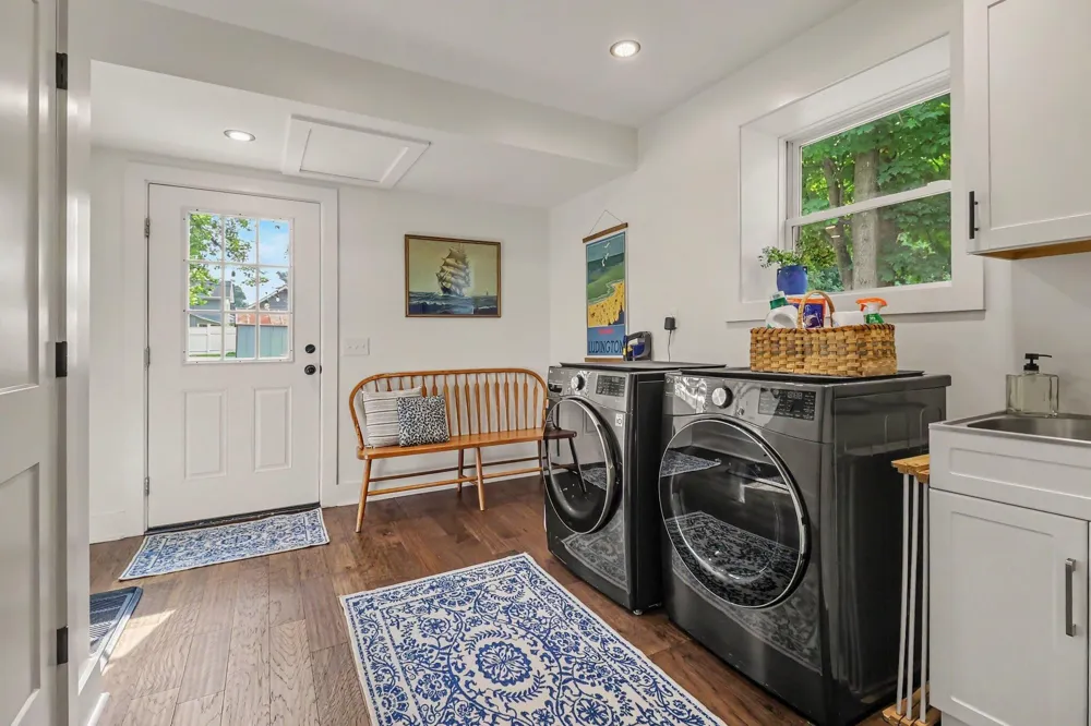 316 William Street Ludington, MI 49431