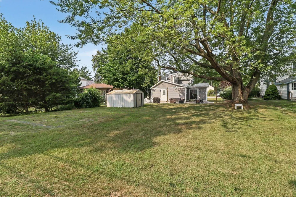 316 William Street Ludington, MI 49431