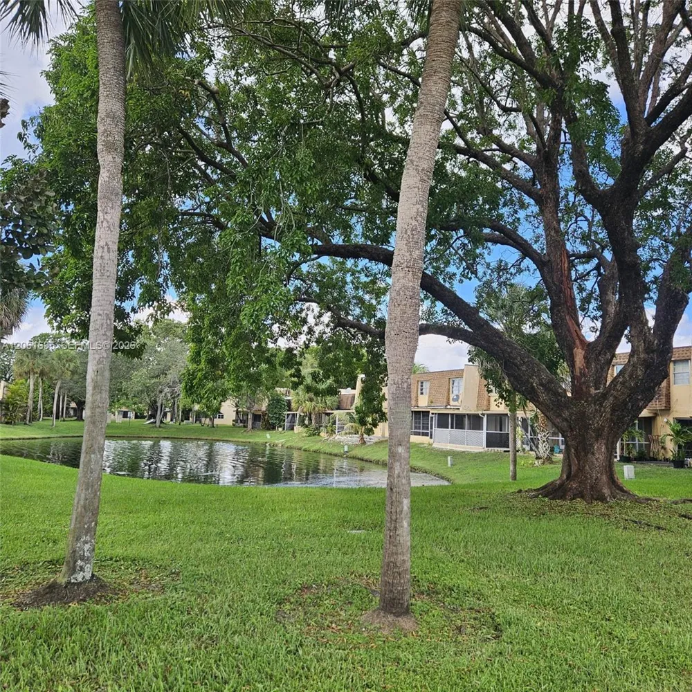 3571 NW 95th Ter #705 Sunrise, FL 33351