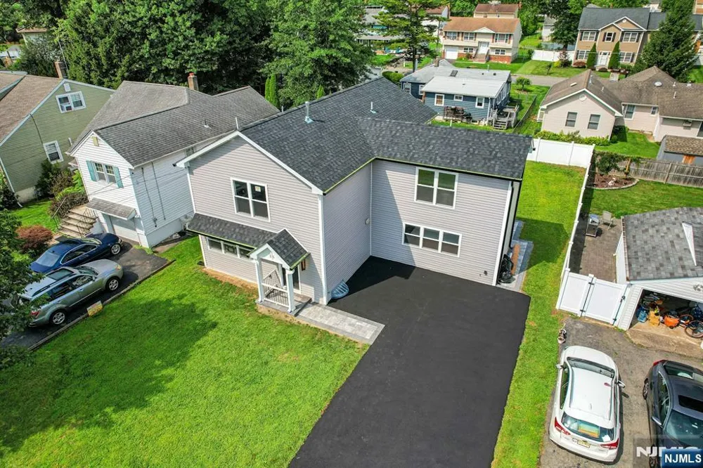15 Seminole Avenue Par-Troy Hills, NJ 07034