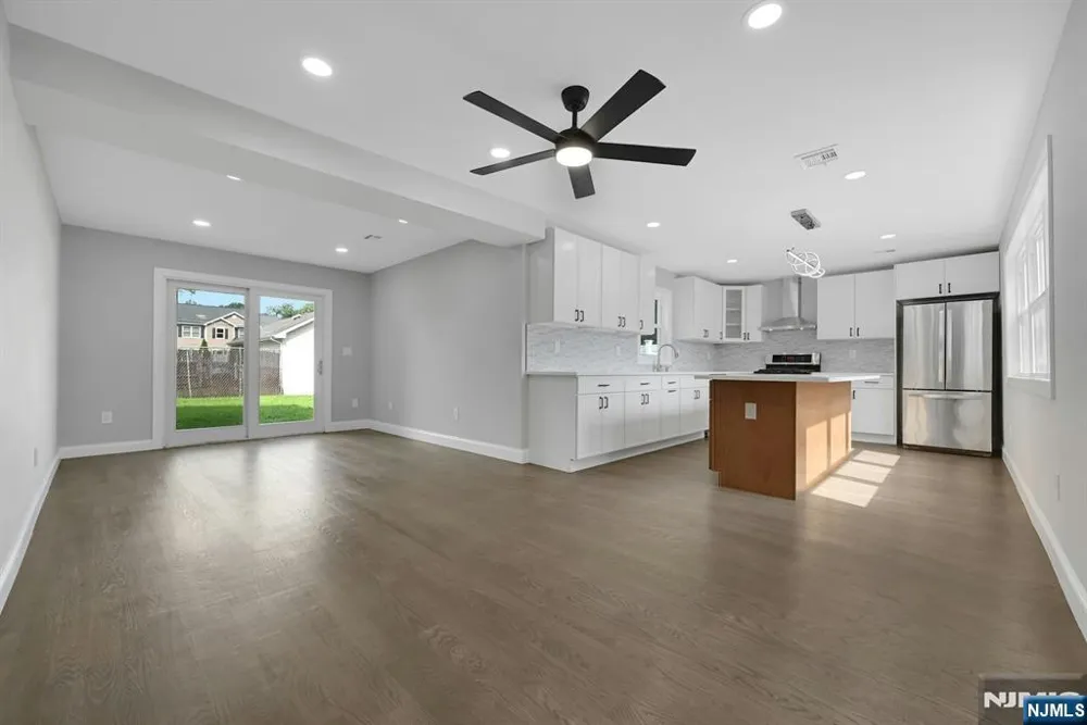 15 Seminole Avenue Par-Troy Hills, NJ 07034