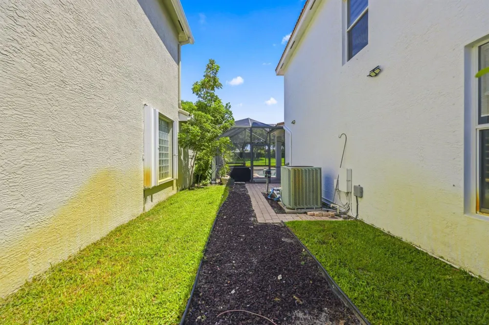 8885 KETTLE DRUM TERRACE Boynton Beach, FL 33473
