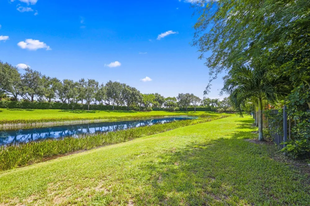 8885 KETTLE DRUM TERRACE Boynton Beach, FL 33473
