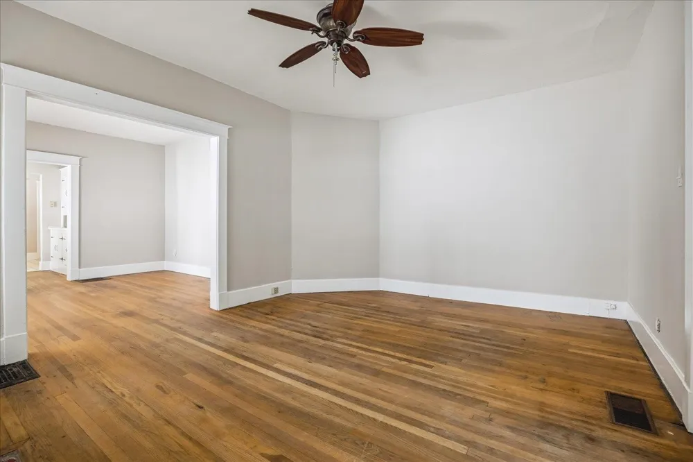 1468 FAXON AVE Memphis, TN 38104