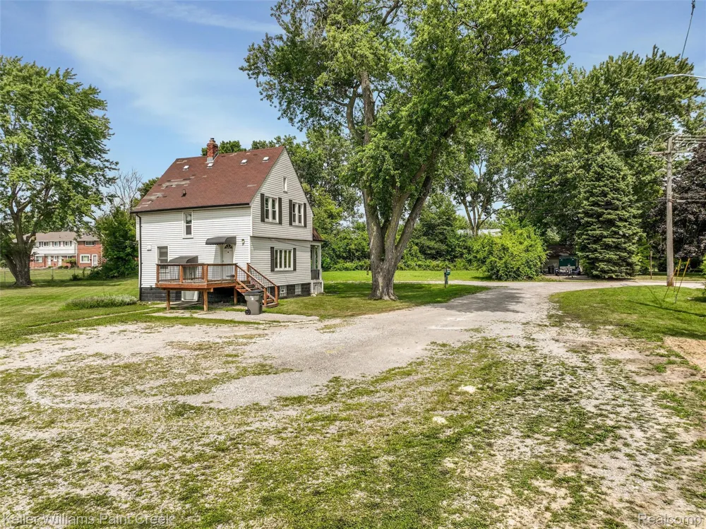 23880 Shook Road Clinton Charter Township, MI 48035