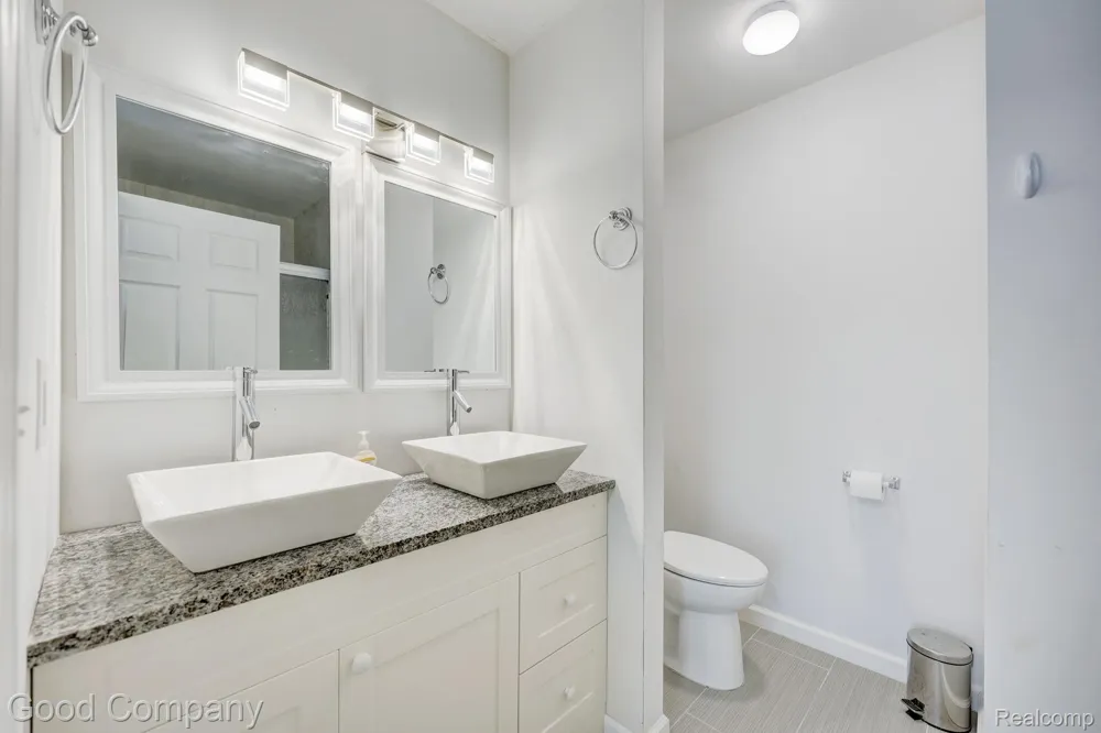 342 Spencer Street Ferndale City, MI 48220