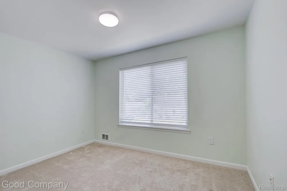 342 Spencer Street Ferndale City, MI 48220