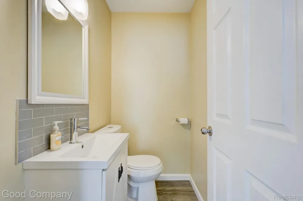 342 Spencer Street Ferndale City, MI 48220