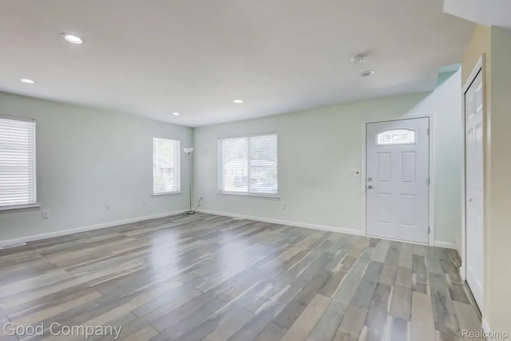342 Spencer Street Ferndale City, MI 48220