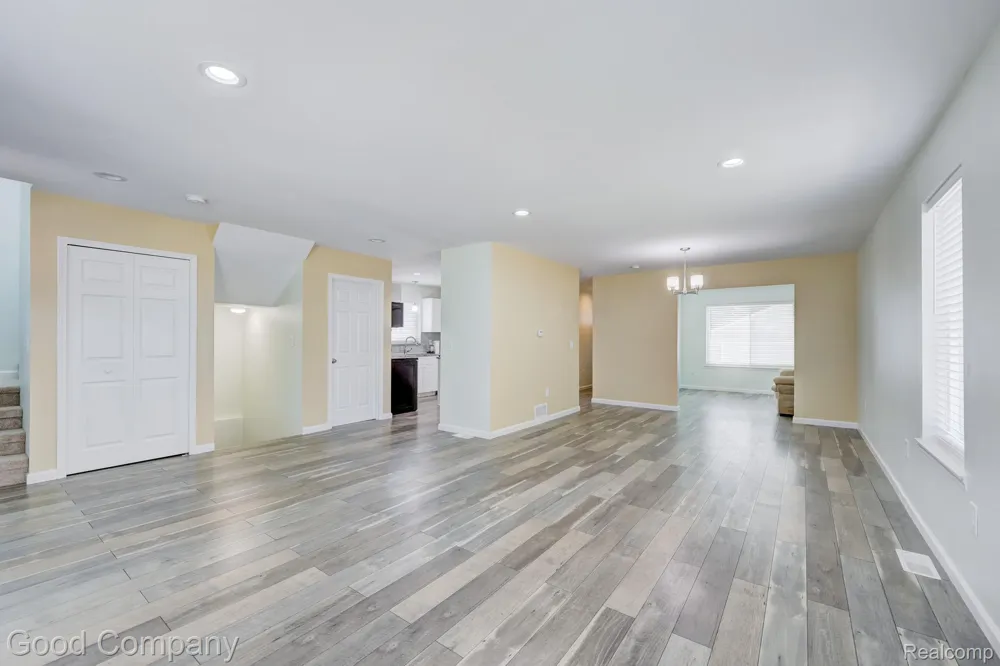 342 Spencer Street Ferndale City, MI 48220