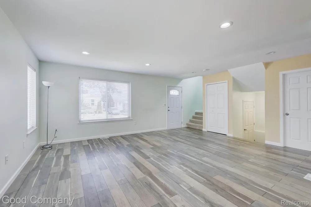 342 Spencer Street Ferndale City, MI 48220