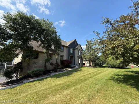 3382 Long Meadow Court