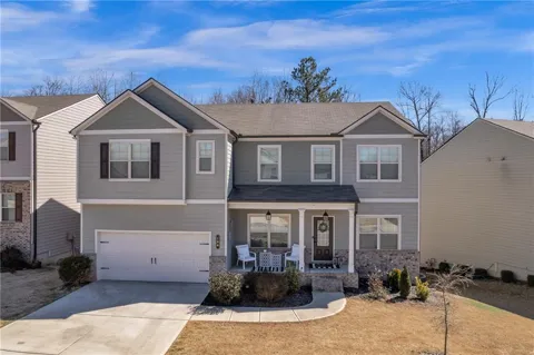 106 Creekside Bluff Way