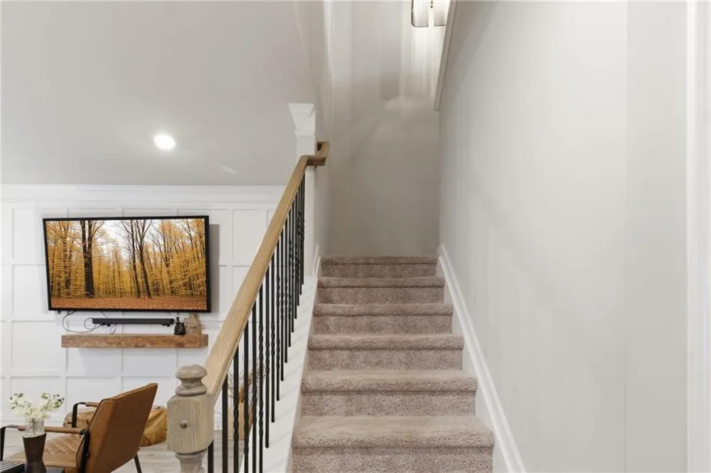 106 Creekside Bluff Way Auburn, GA 30011